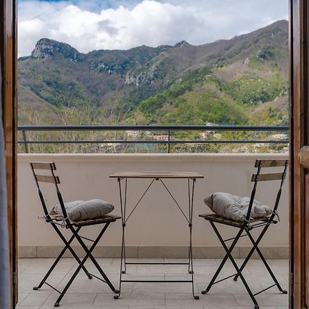 Bed and Breakfast Tra I Monti Tramonti Zewnętrze zdjęcie