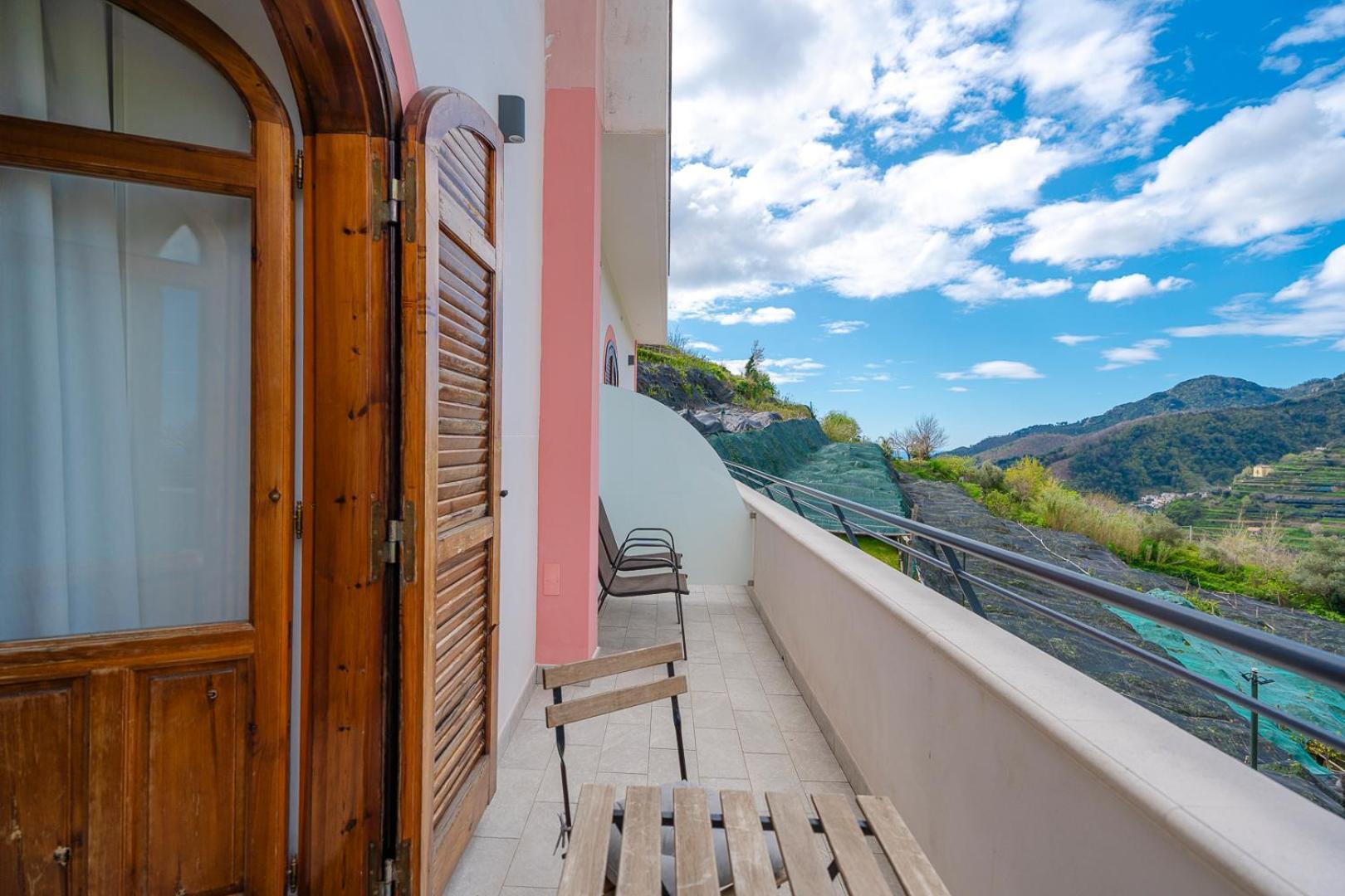 Bed and Breakfast Tra I Monti Tramonti Zewnętrze zdjęcie
